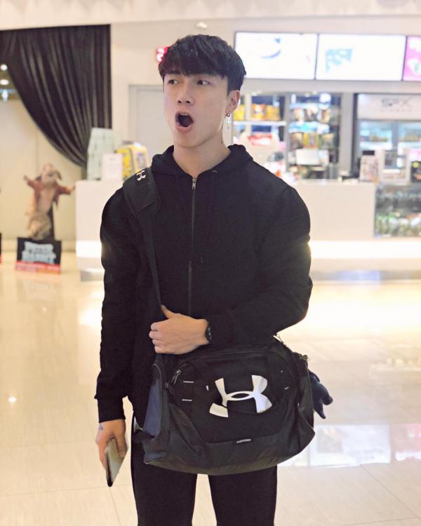 Hunger-Homme--Ice-Ratawit