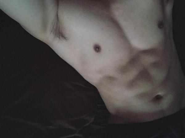 Hunger-Homme--Ice-Ratawit