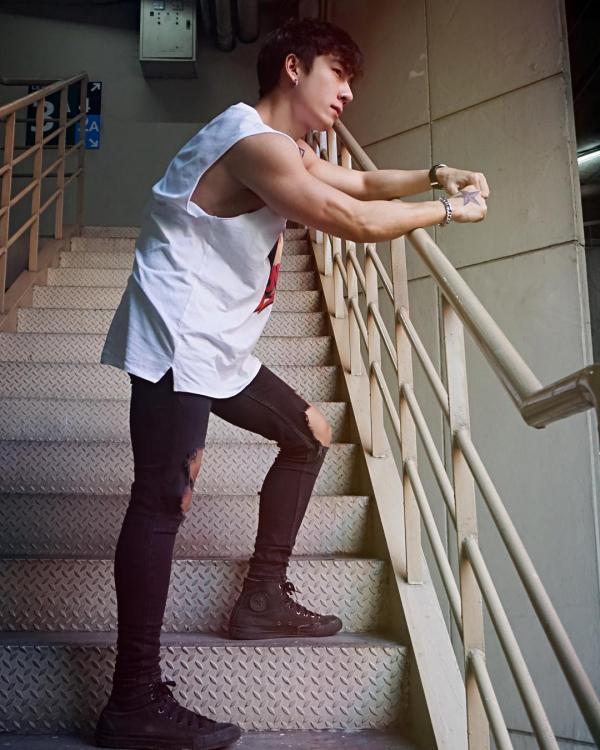 Hunger-Homme--Ice-Ratawit