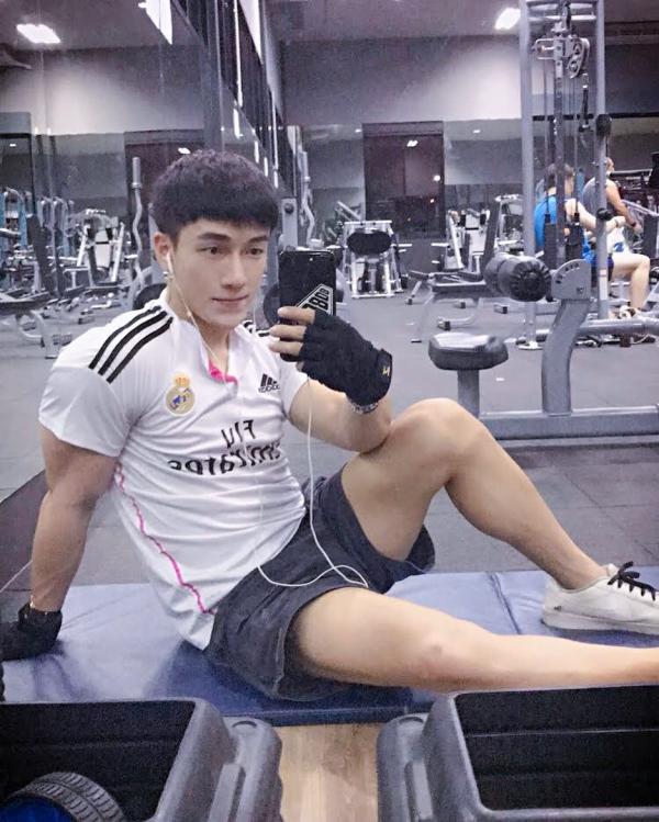 Hunger-Homme--Ice-Ratawit