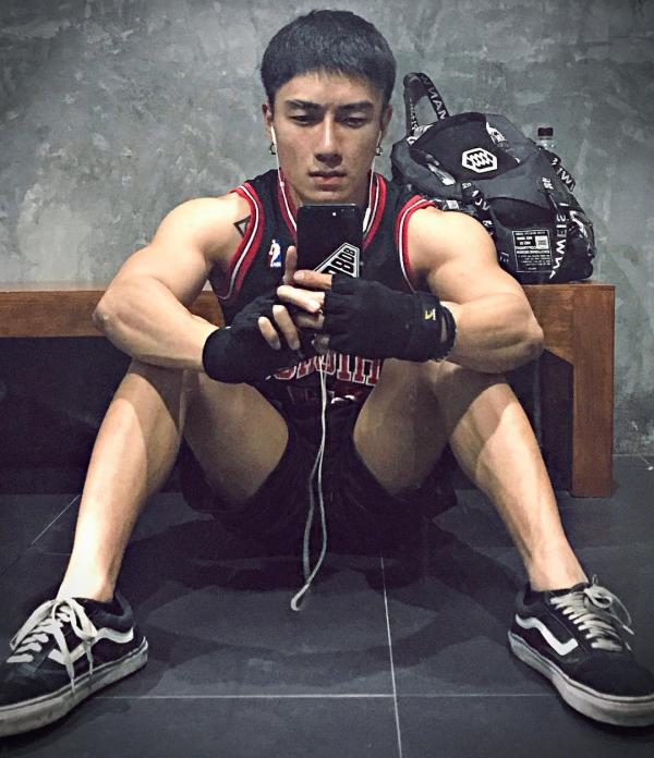 Hunger-Homme--Ice-Ratawit