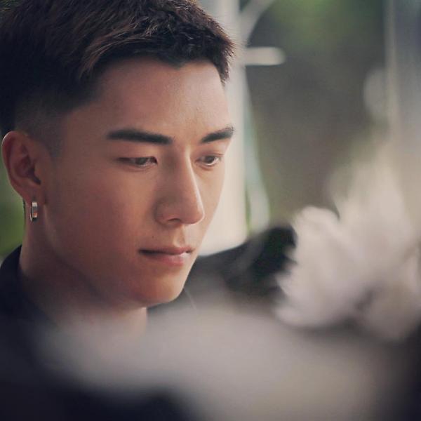 Hunger-Homme--Ice-Ratawit