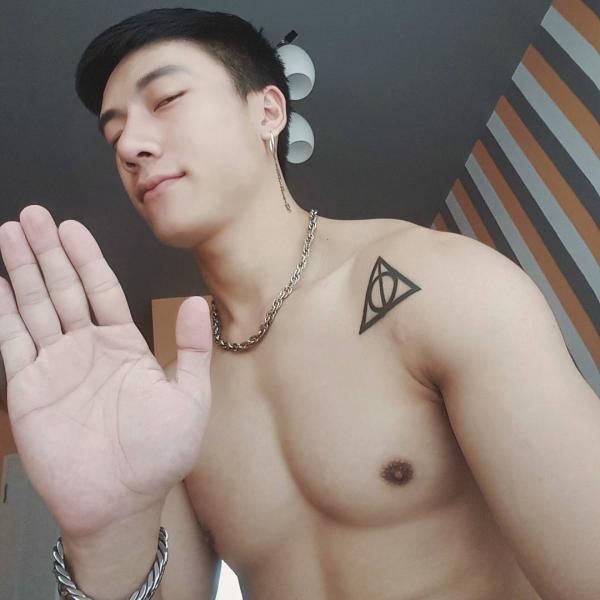 Hunger-Homme--Ice-Ratawit