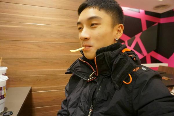 Hunger-Homme--Ice-Ratawit