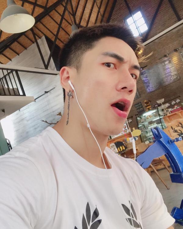 Hunger-Homme--Ice-Ratawit