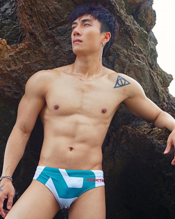 Hunger-Homme--Ice-Ratawit