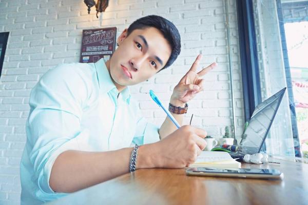 Hunger-Homme--Ice-Ratawit