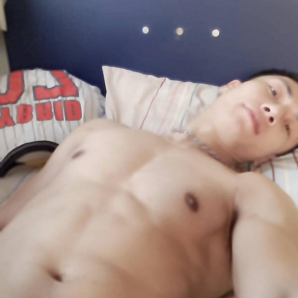 Hunger-Homme--Ice-Ratawit