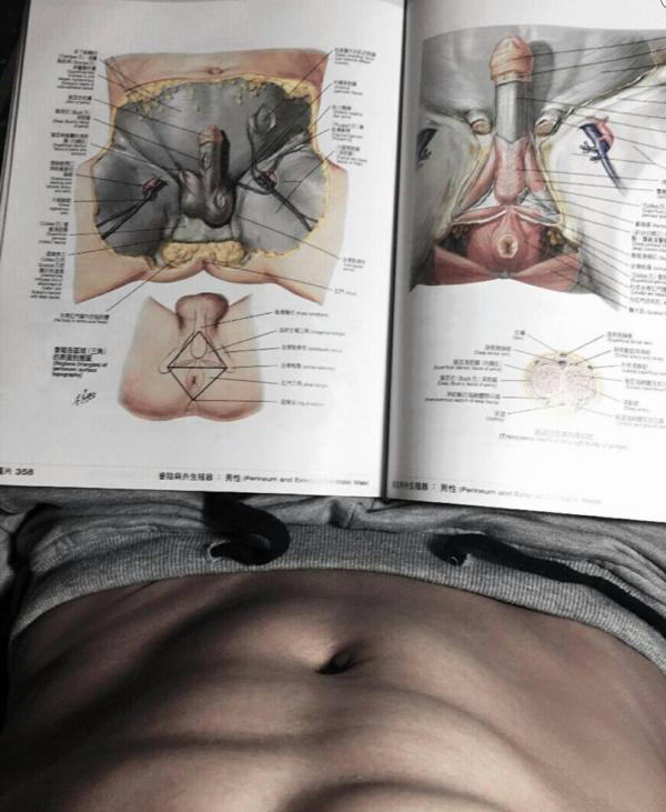 Hunger-Homme--Ice-Ratawit