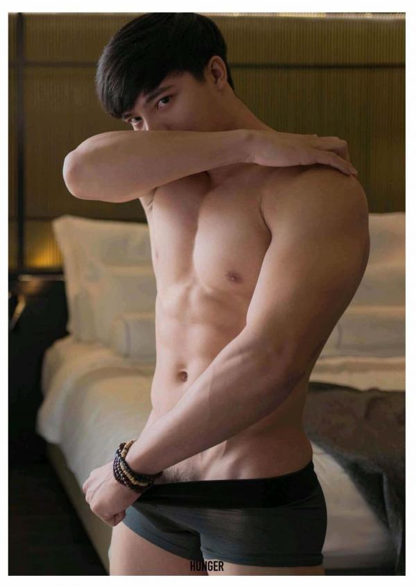 Hunger-Homme-04--Big-Panithan