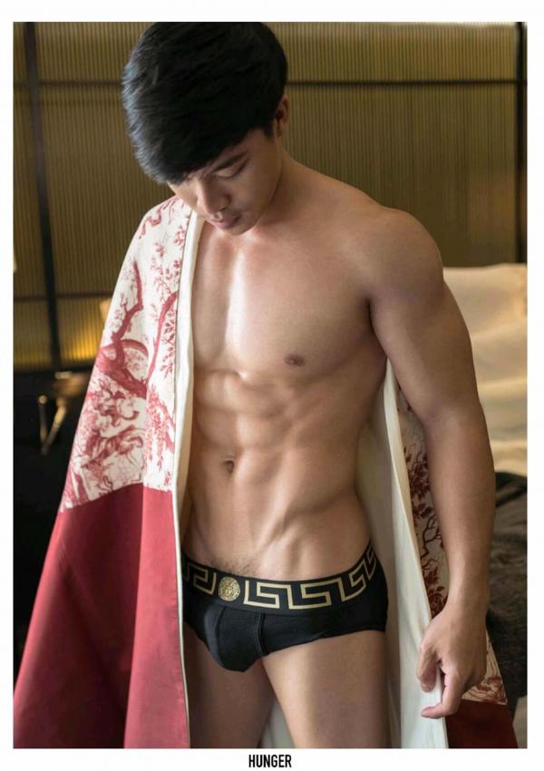 Hunger-Homme-04--Big-Panithan