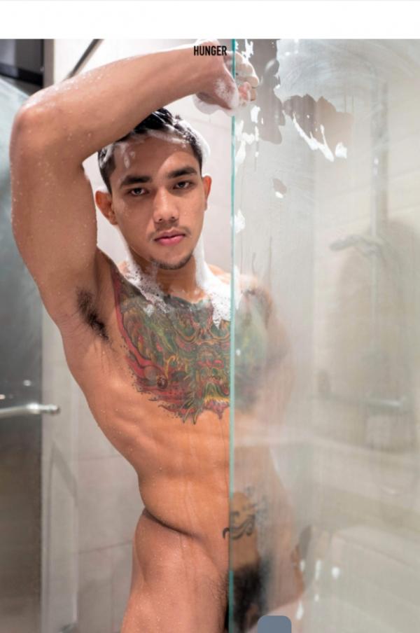 Hunger-Homme-06--Tick-Saksit