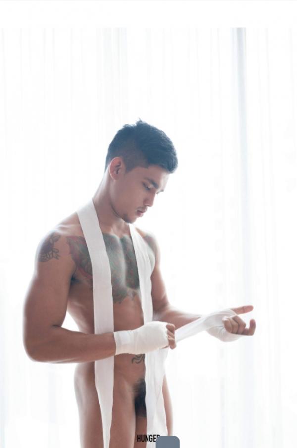 Hunger-Homme-06--Tick-Saksit