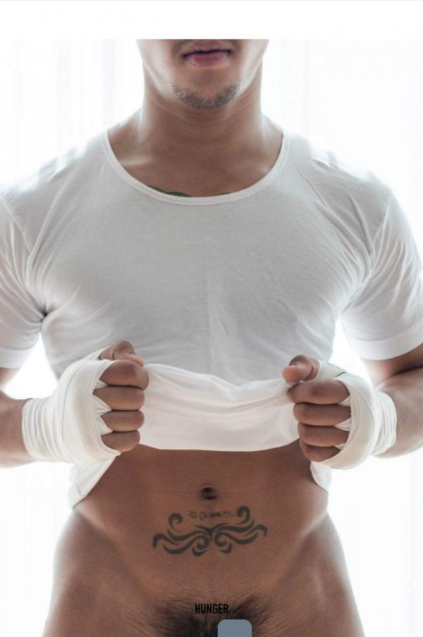 Hunger-Homme-06--Tick-Saksit