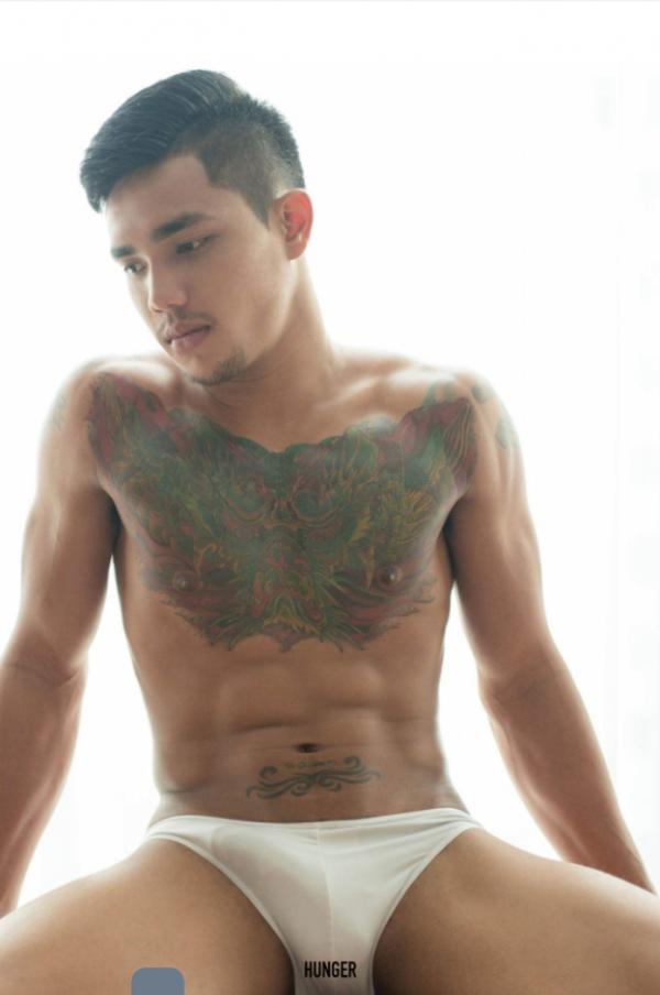 Hunger-Homme-06--Tick-Saksit