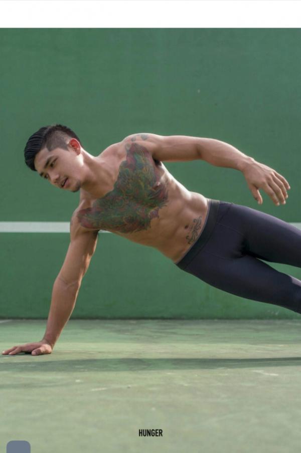 Hunger-Homme-06--Tick-Saksit