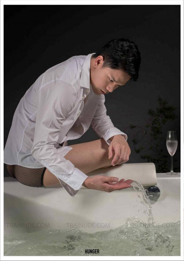 Hunger-Homme-08--Nicky-Bunyarit