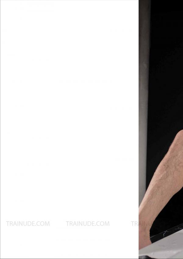 Hunger-Homme-08--Nicky-Bunyarit