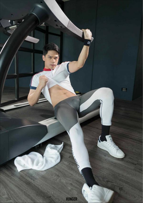 Hunger-Homme-08--Nicky-Bunyarit