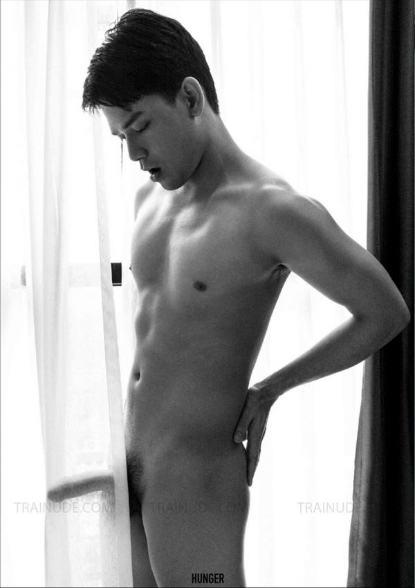 Hunger-Homme-08--Nicky-Bunyarit