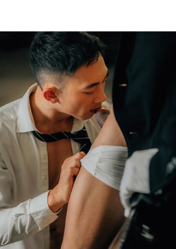 Hunt-No.04-–-Naughty-Driver