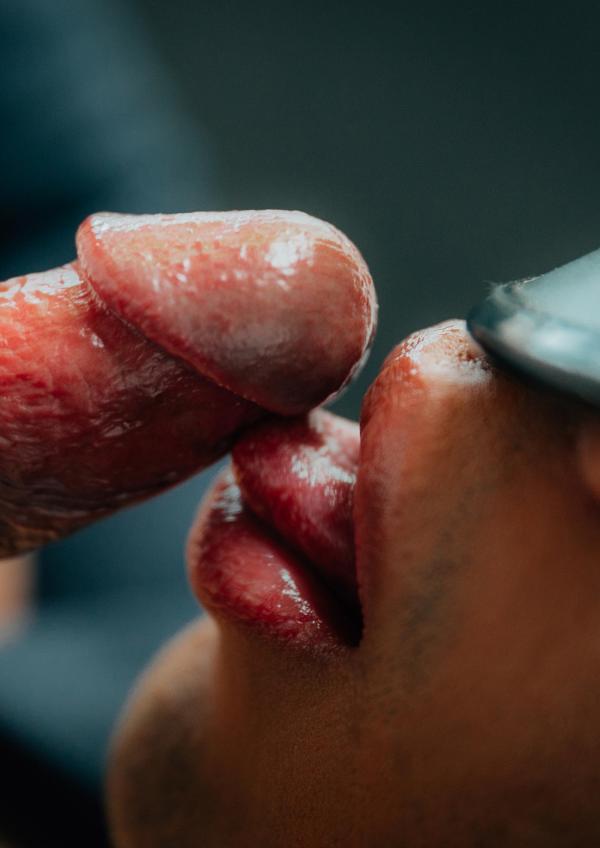 Hunt-No.04-–-Naughty-Driver