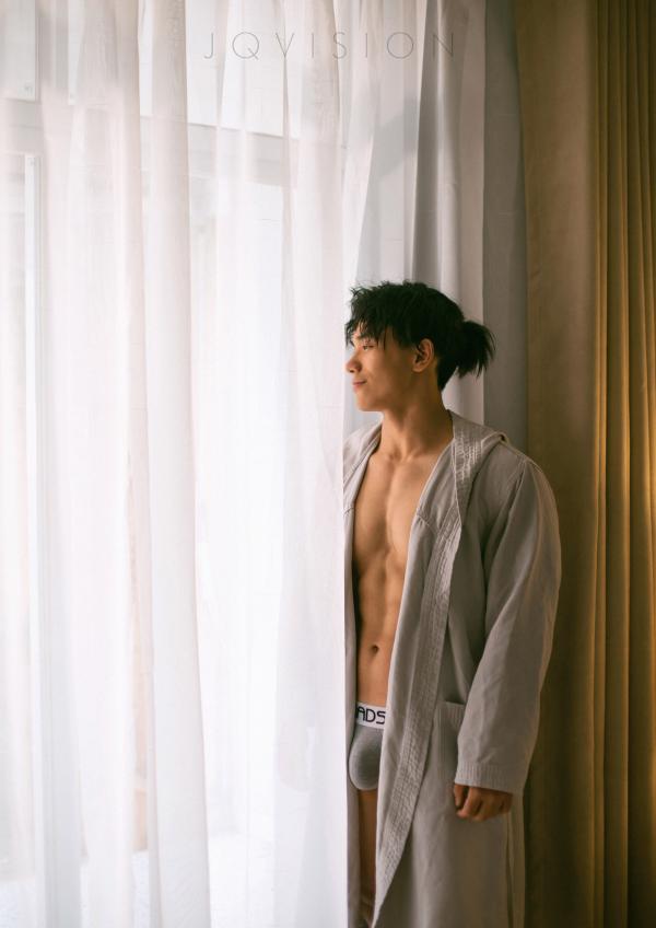 JQVISION-ISSUE-06-–-Zeng-Haoran