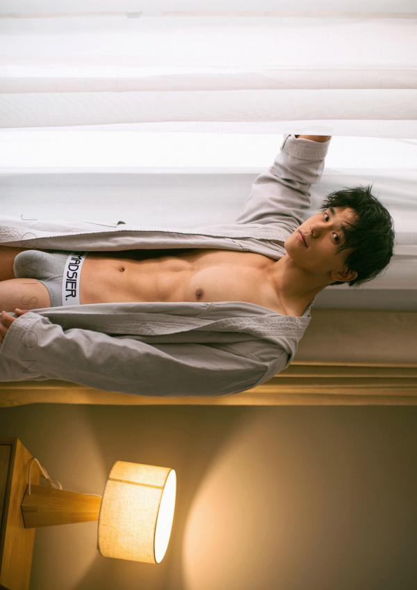 JQVISION-ISSUE-06-–-Zeng-Haoran