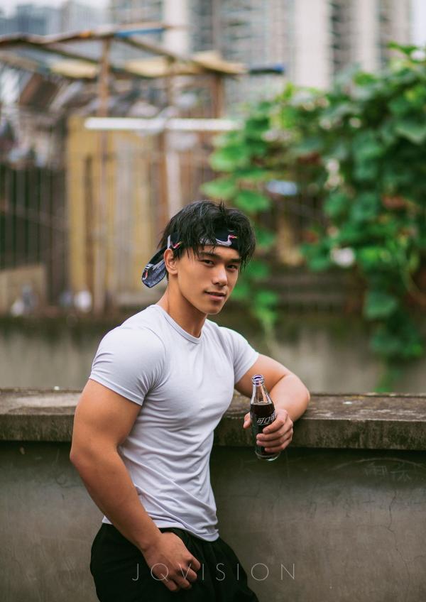 JQVISION-ISSUE-06-–-Zeng-Haoran