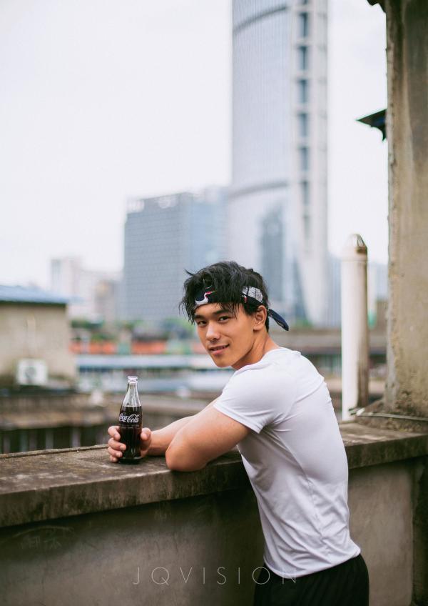 JQVISION-ISSUE-06-–-Zeng-Haoran