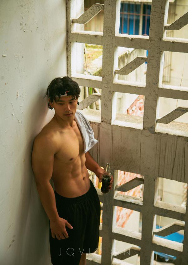 JQVISION-ISSUE-06-–-Zeng-Haoran