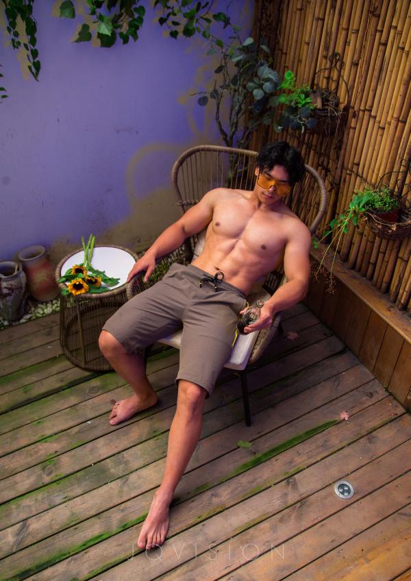 JQVISION-ISSUE-06-–-Zeng-Haoran