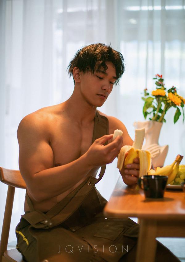 JQVISION-ISSUE-06-–-Zeng-Haoran