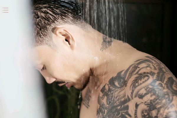 LABOUR-BKK--Issue-01---Keni-Styles