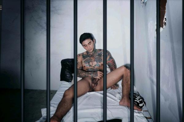 LABOUR-BKK-06--Pae-Prisoner