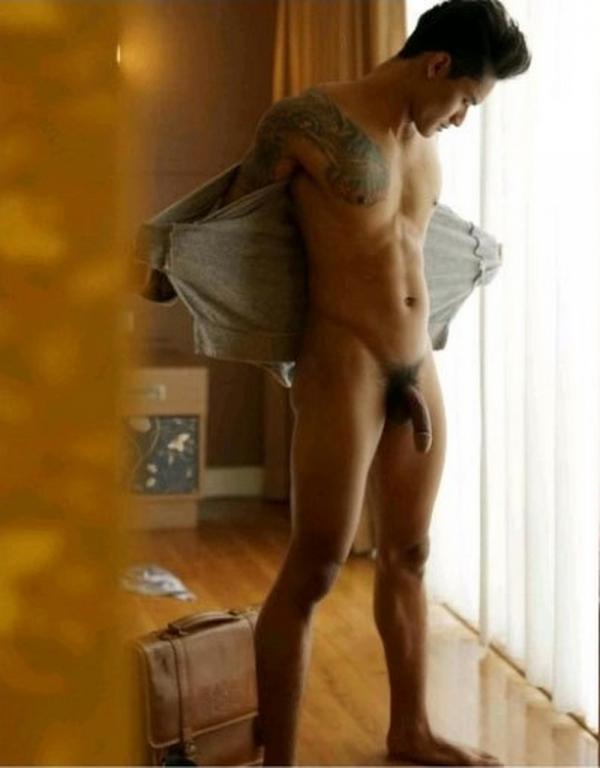 LOVERS-03--All-The-Lovers--Pics--BtS-