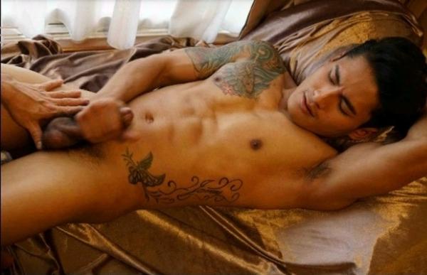 LOVERS-03--All-The-Lovers--Pics--BtS-