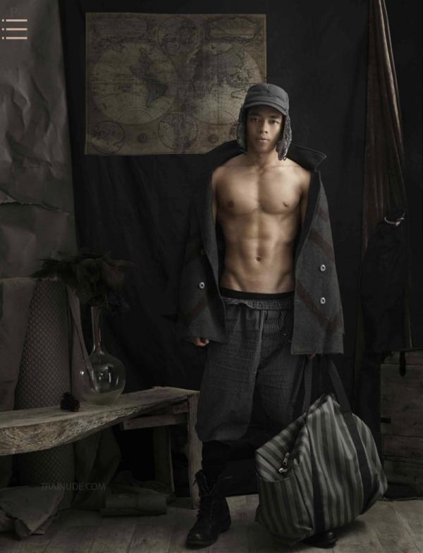 LOVERS-09--EXPLORERS