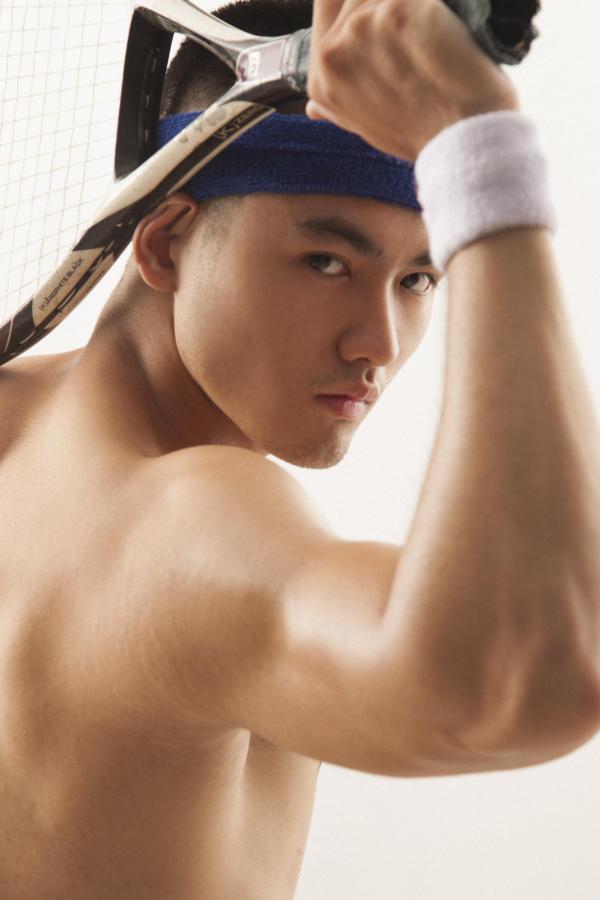 Light-02-–-Đông-Nguyễn