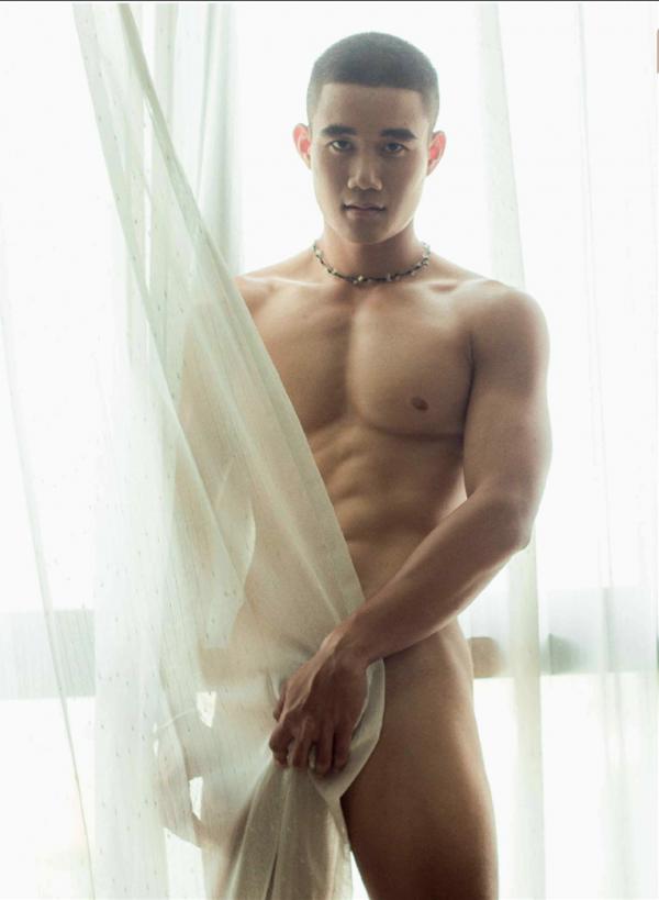 Lost-Boy-02--Moss-Skinned-Boy