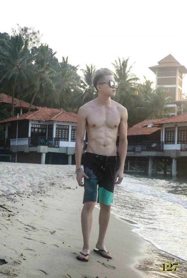 MAN--No.01---Kuala-Lumper-Fashion