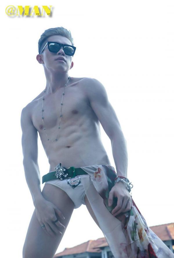MAN--No.01---Kuala-Lumper-Fashion