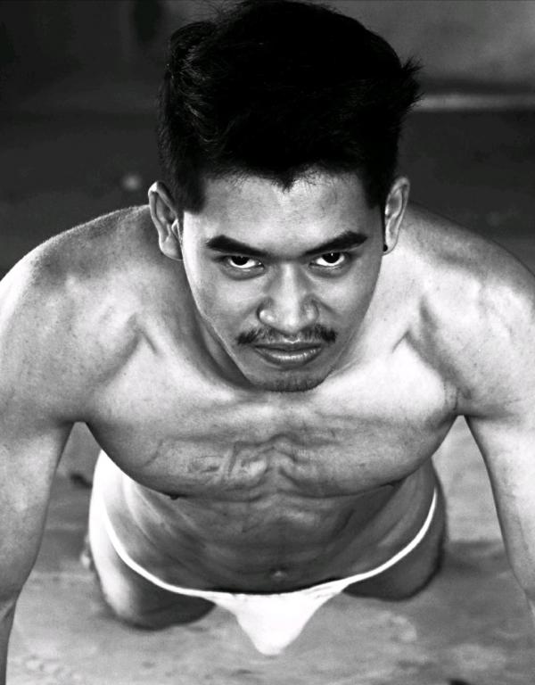 MAN-OMG-2-–-Ron-Apichat