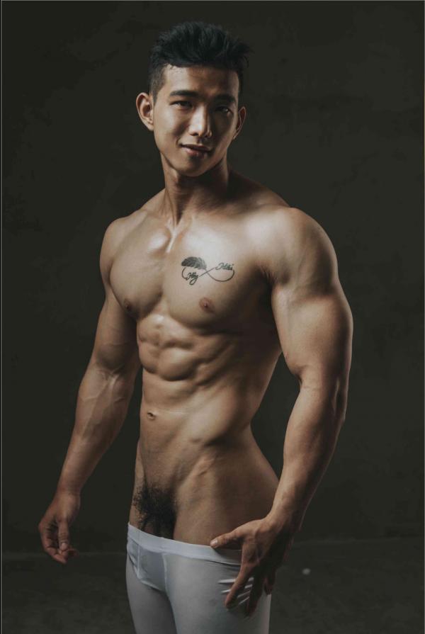 MILKIZZ-03---Bonus-Nude-Pics