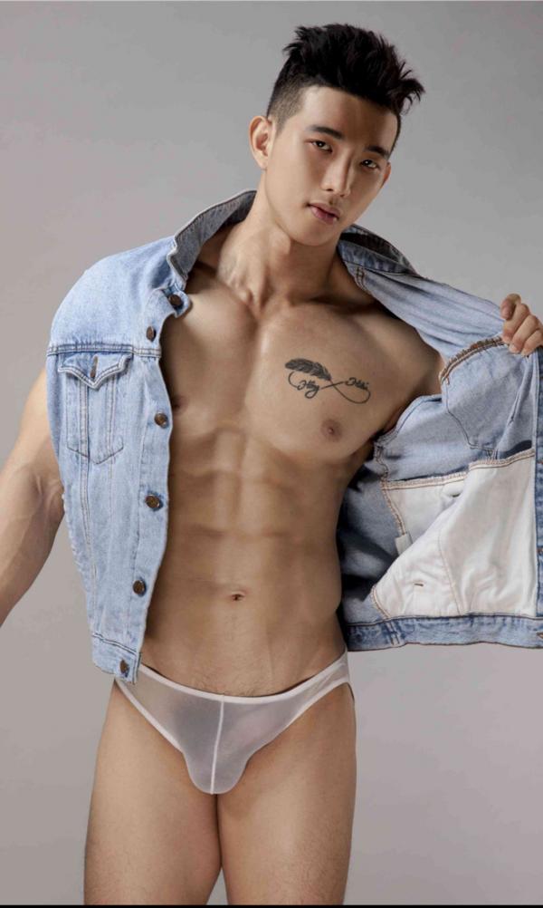 MILKIZZ-03---Bonus-Nude-Pics