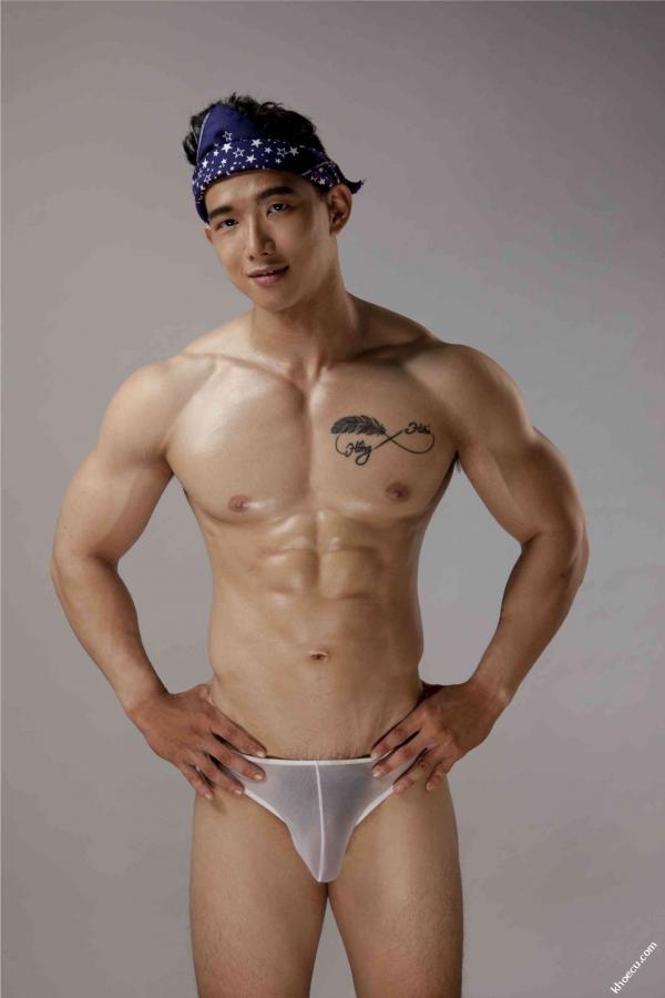 MILKIZZ-03---Bonus-Nude-Pics