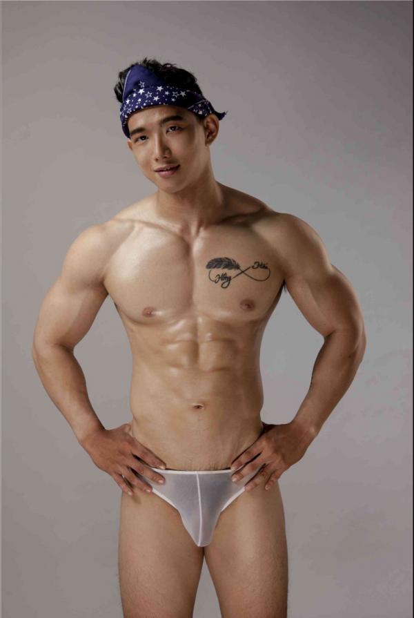 MILKIZZ-03---Bonus-Nude-Pics