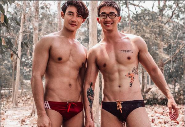 MYTH-Issue-05--Smokin-Hot-Summer--142-Pics--BtS-