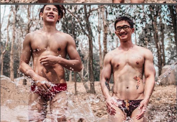 MYTH-Issue-05--Smokin-Hot-Summer--142-Pics--BtS-