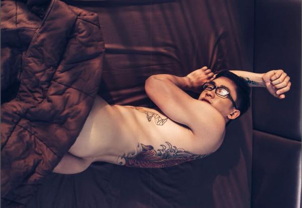 MYTH-Issue-05--Smokin-Hot-Summer--142-Pics--BtS-